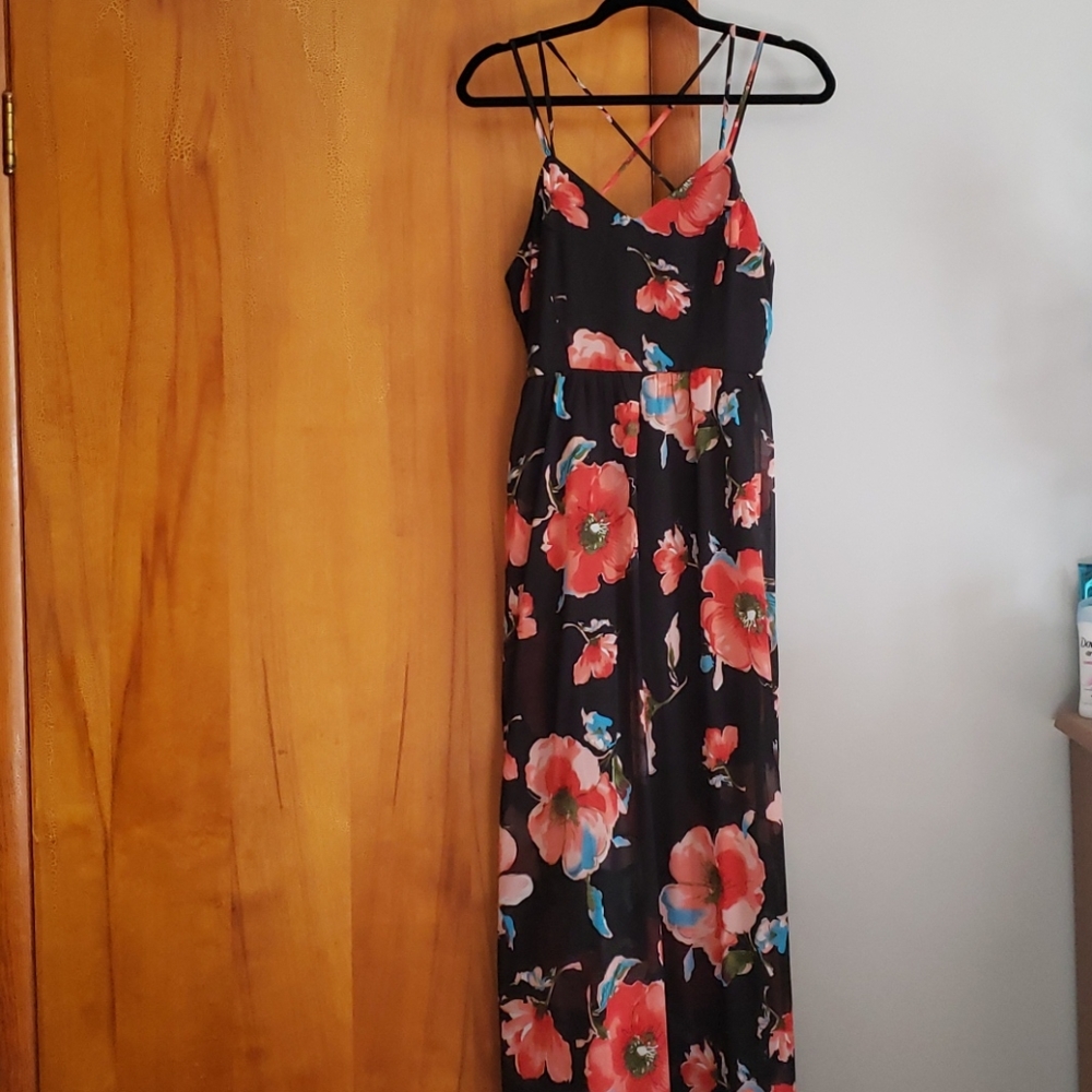 She & Sky Black Floral Maxi Dress